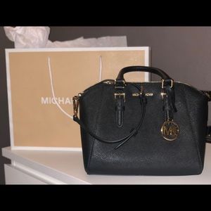 Brand new Michael kors purse